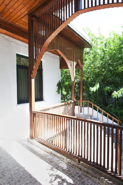 Orhan Kutbayin Evi Adalar Exteriör bild